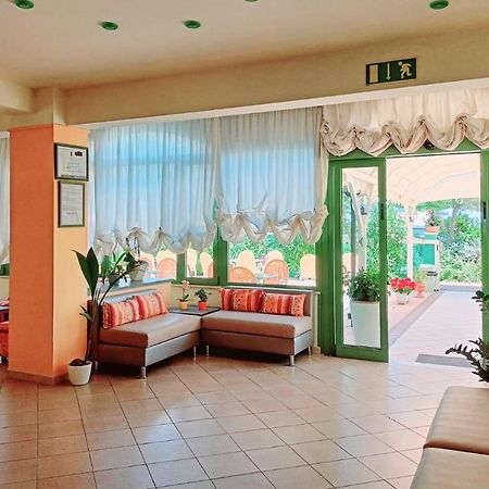 Costa Del Sole Only Room 米兰马瑞提那 外观 照片