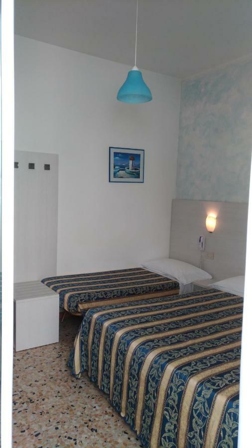 Costa Del Sole Only Room 米兰马瑞提那 外观 照片