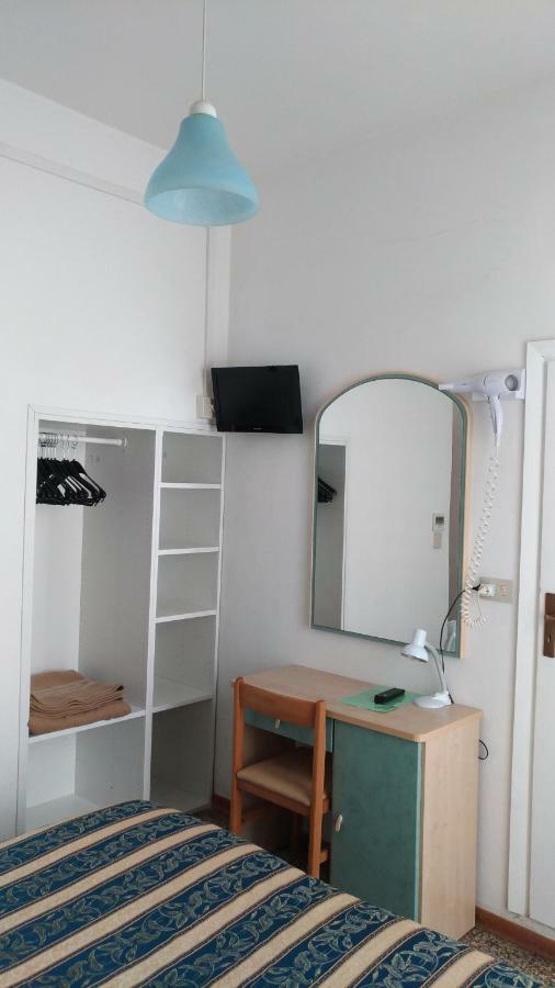 Costa Del Sole Only Room 米兰马瑞提那 外观 照片